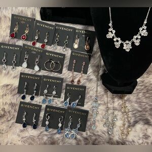 Givenchy Swarovski jewelries✨